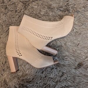 Matisse Beige Knit Heeled Boots